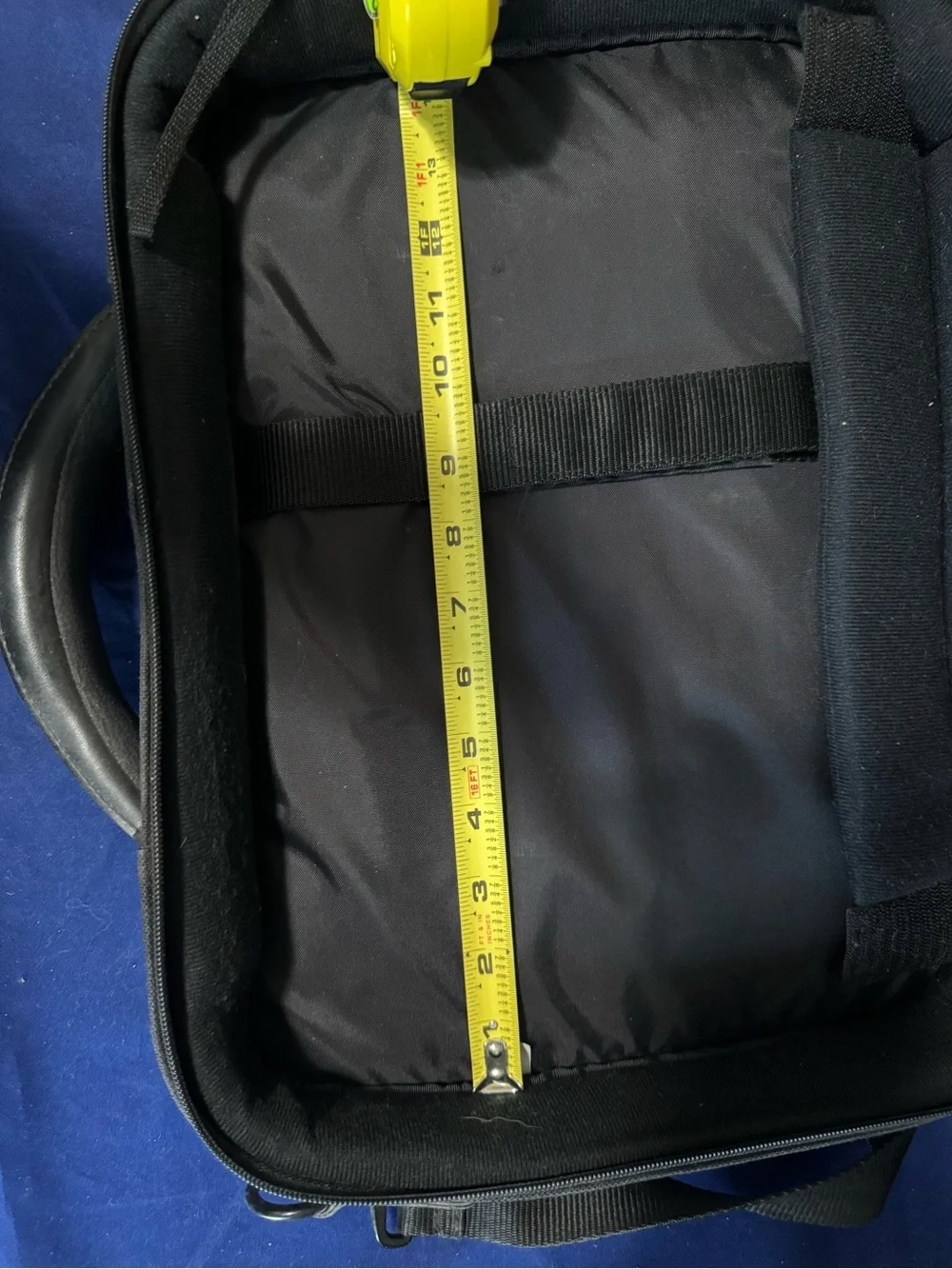 Dynex black padded